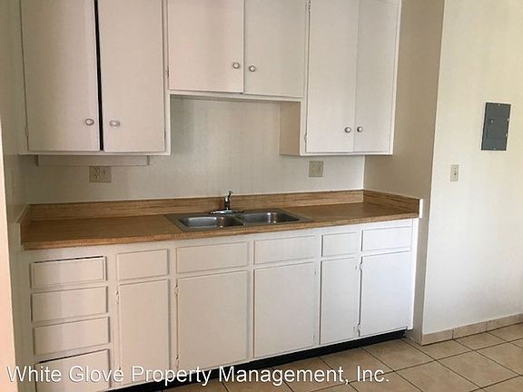3rd image of 1885 Plaza Serena APT C