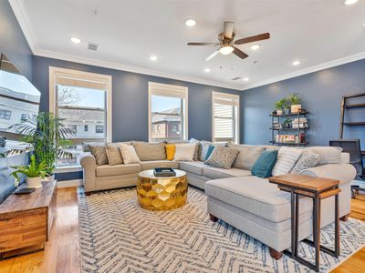 512 4th St #3, Union City, NJ, 07087
