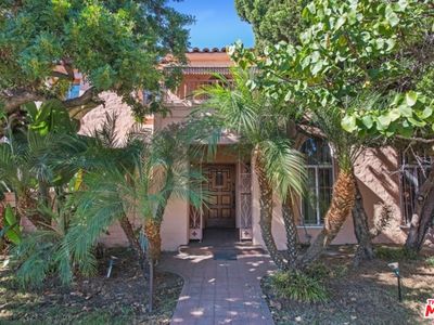 521 N Highland Ave, Los Angeles, CA, 90036