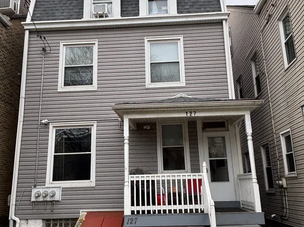 127 2nd St #1, Aspinwall, PA 15215