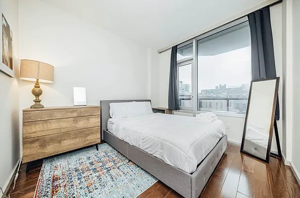 Rented by Carnegie Management Inc | media 4