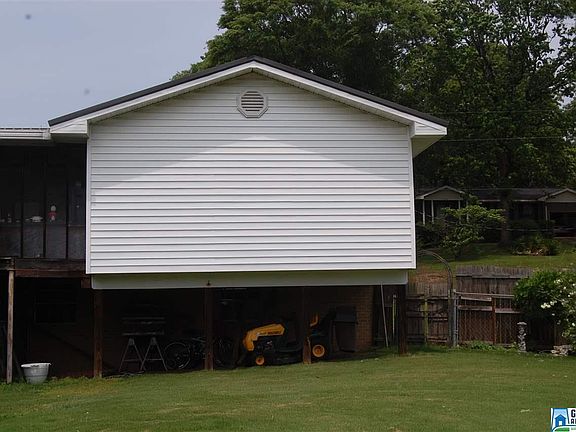 5th image of 120 Sylvia Dr
