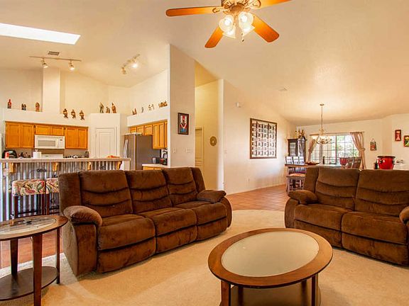 4th image of 8403 E Olive Anne Ln