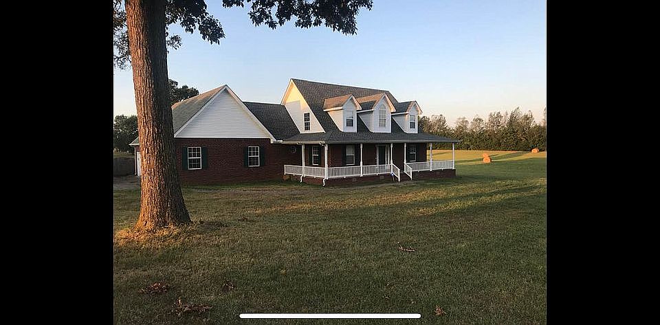 1st image of 3542 Bradyville Pike