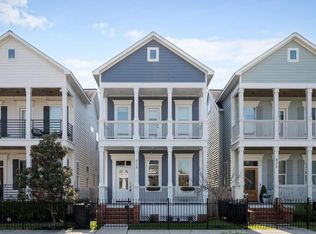 828 E 28th St, Houston, TX 77009