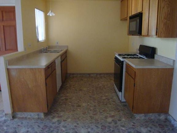 4th image of 3350 Santa Maria Way Unit 101A