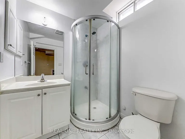 2 Maitland Dr — Photo 14