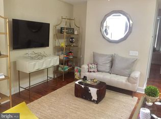 131 S 13th St APT 4F, Philadelphia, PA 19107