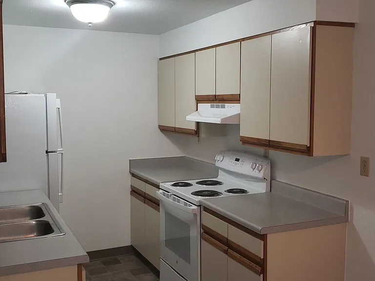 360 Carter Ave #C-4 — Photo 4