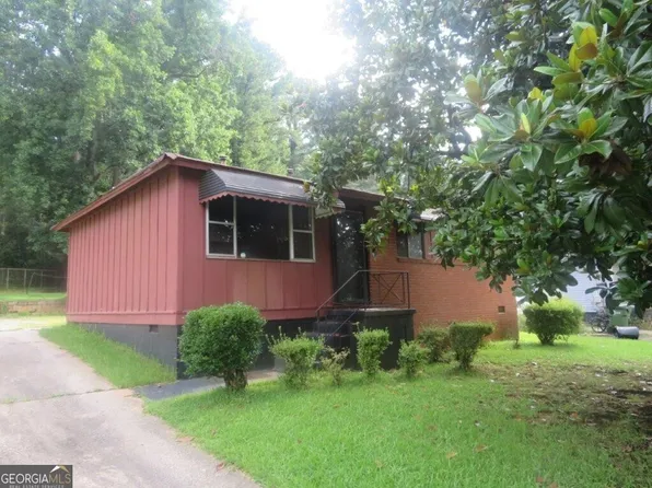 2353 Clarissa Dr NW, Atlanta, GA 30318