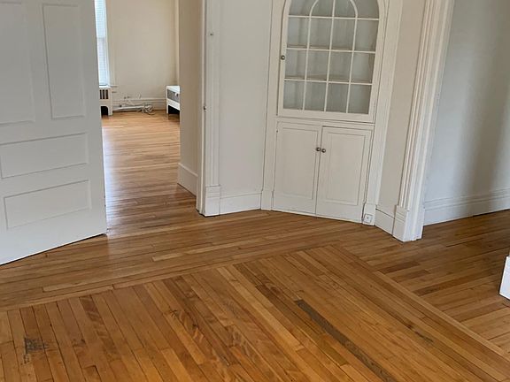 2nd image of 9 Jefferson St #2