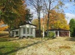 6953 Youngstown Kingsville Rd, Farmdale, OH 44417