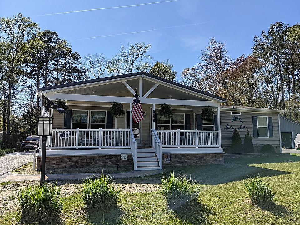 1st image of 37131 Mississippi Dr