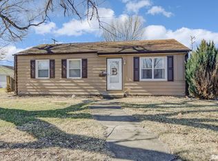 1311 Johnson Ln, Springfield, IL 62702