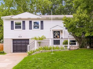 9212 W 100th St, Overland Park, KS 66212