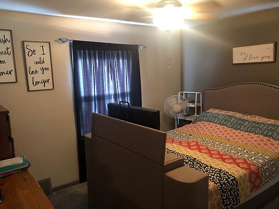 3rd image of 554 Lincoln Ave