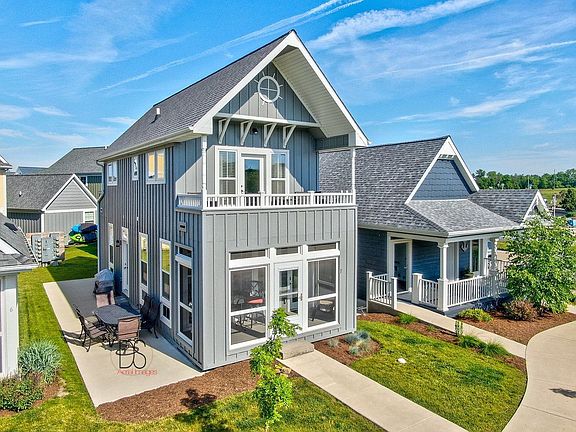 2nd image of 179 Leeward Way Cottage #7