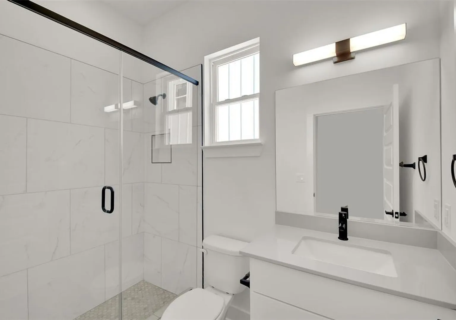 7603 Carver Ave — Photo 3