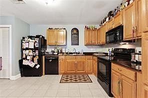 4th image of 6801 Fleur De Lis Dr