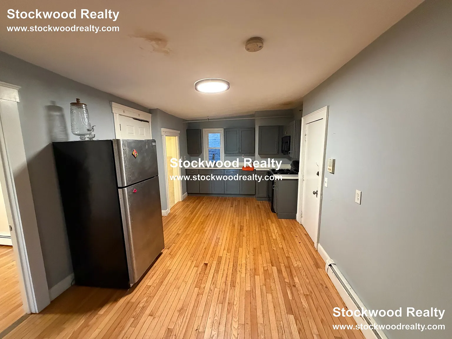 3 bed, $3,300 — Photo 3