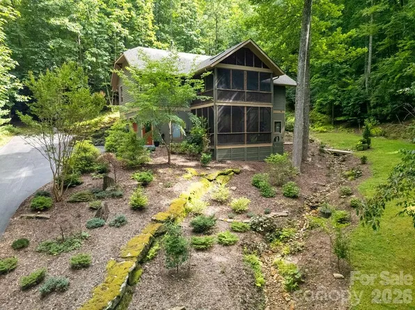 141 Bruce Cir, Pisgah Forest, NC 28768
