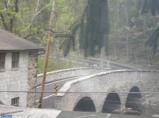 2792 Swamp Creek Rd, Green Lane, PA 18054