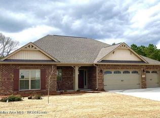 1703 Meadowbrook Dr, Cullman, AL 35055