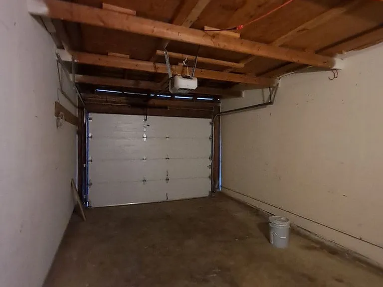 502 Hyacinth Ct #B — Photo 20