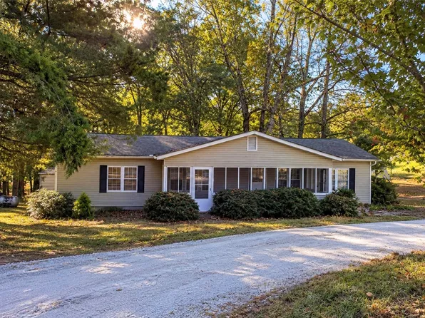268 Lee Road 186, Opelika, AL 36804