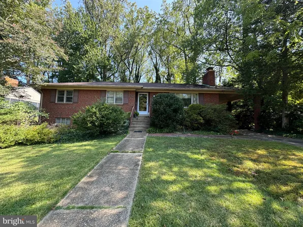 2913 N Greencastle St, Arlington, VA 22207