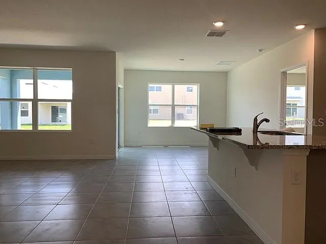 2680 Magnolia Ave — Photo 16