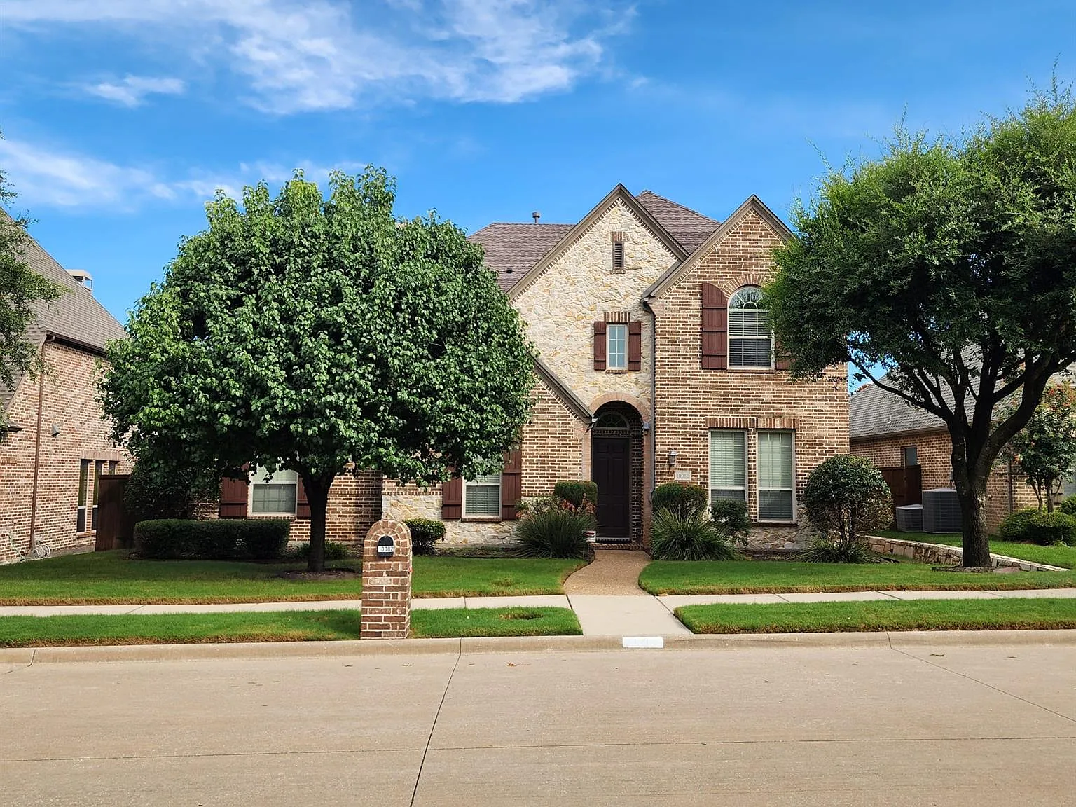 4 bed, 3.5 bath, 3507 sqft, $3,500 — Photo 1