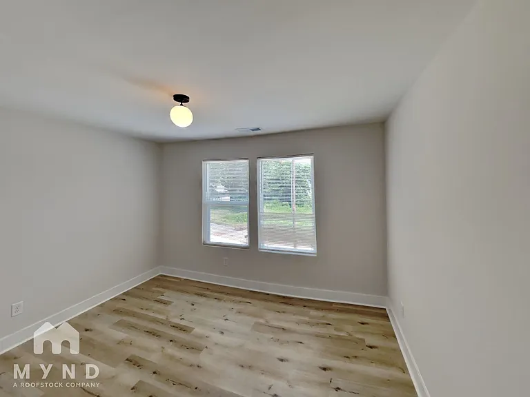 2765 Bradford St — Photo 13