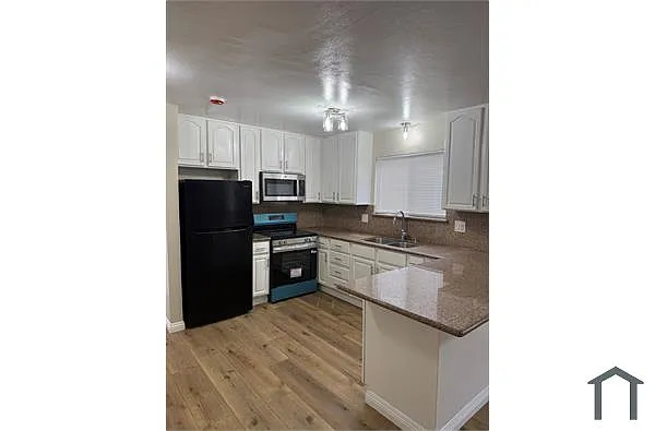 6649 Laird Ave #C photo 1