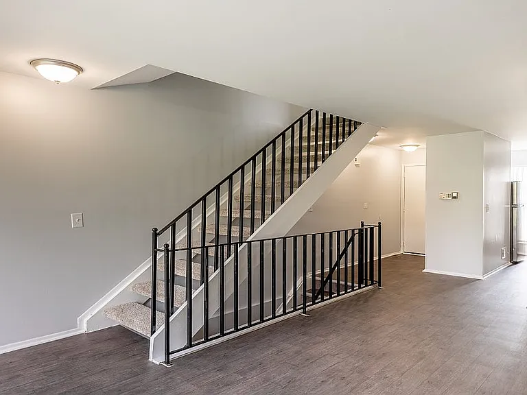 Cityside Apartments and Townhomes — Photo 90