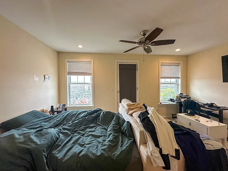77 Faywood Ave — Photo 19