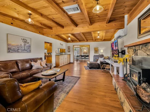 8715 Desert Shadows Rd, Joshua Tree, CA 92252