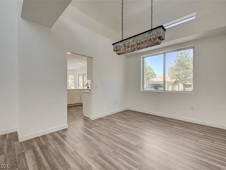 2413 Keiser Ct — Photo 11