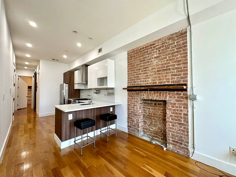 1st image of 139 W 126th St #3G