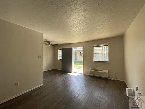 Floor plan 11