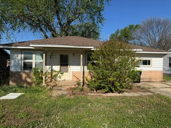 405 S Fox St, Wayne, OK 73095