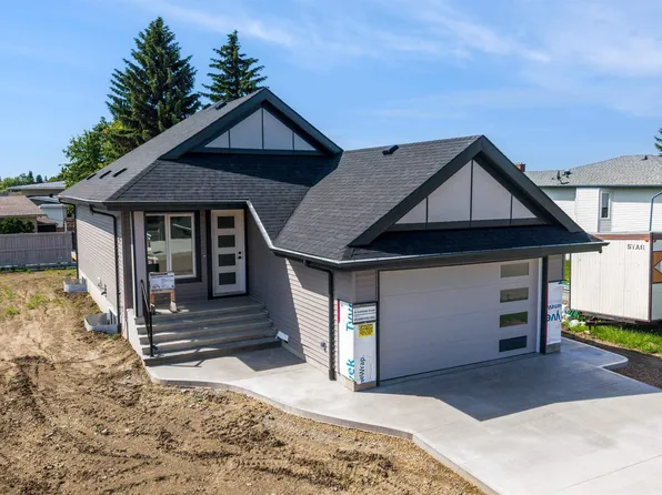 39 Elsinore Pl NW, Edmonton, AB T5X 0M6