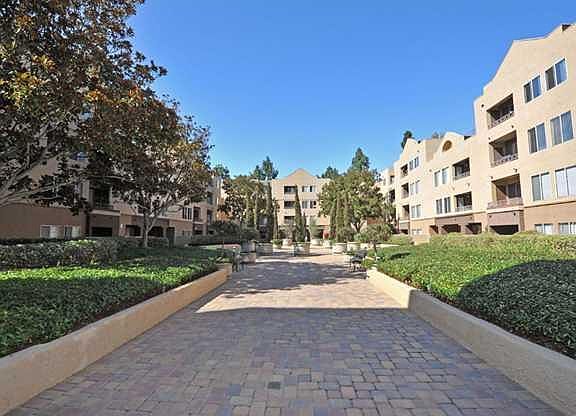 5th image of 3440 Lebon Dr Floor 4