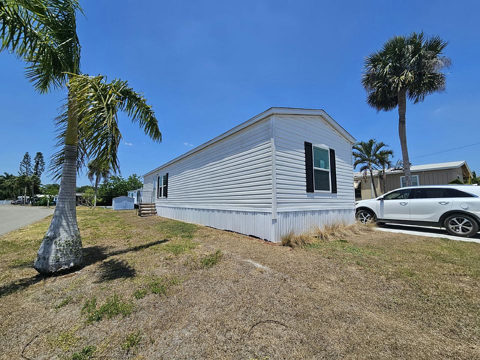 1st image of 447 Suwanee Dr #2008