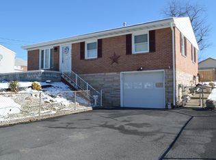 230 Maple Street, CUMBERLAND, MD 21502