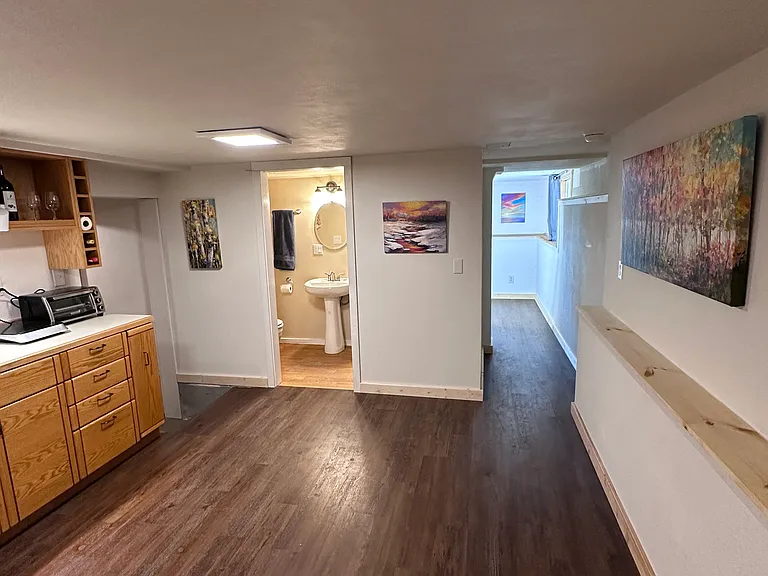 691 Shelter Bay Dr — Photo 3