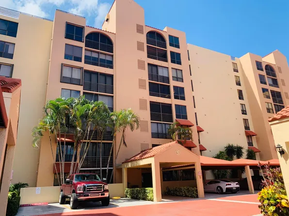 7137 Promenade Drive #202, Boca Raton, FL 33433