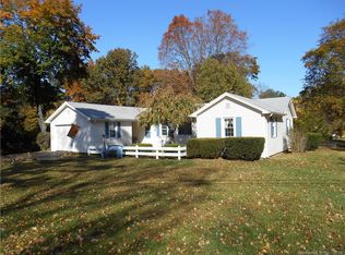 6 Francis St, Avon, CT 06001