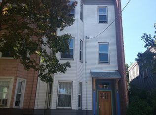 231 W 5th St #3, South Boston, MA 02127