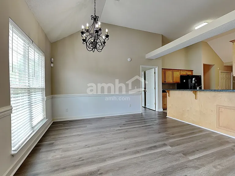 116 Grayson Ave — Photo 5